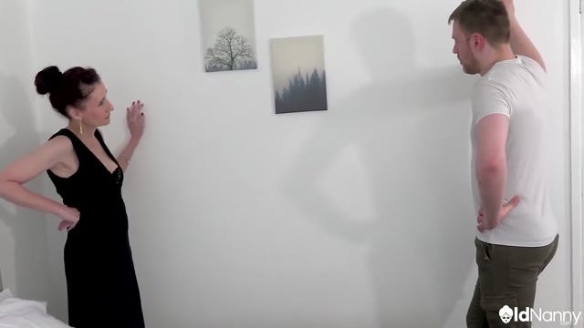 Milf Scarlet Louise Rough Sex With Chris Cobalt
