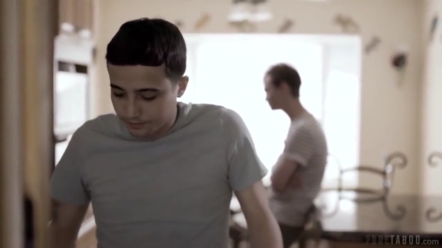 Syren De Mer – Helping Stepsons